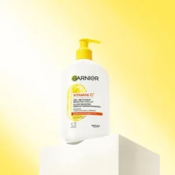 Hot Garnier SkinActive Reinigingsgel met vitamine C 250 ML