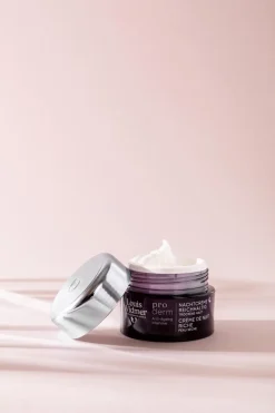 Outlet Louis Widmer Proderm Nachtcrème Rijke Textuur Licht Geparfumeerd 50 ML