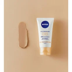 Online NIVEA Essentials BB Cream Dagcrème SPF15 50 ML