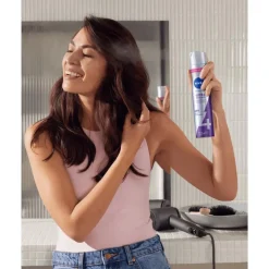 New NIVEA Extra Strong Styling Spray 250 ML