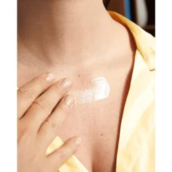 Clearance NIVEA Q10 Anti-rimpel Hals & Decolleté Crème 200 ML