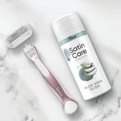 Hot Gillette Venus Satin Care Scheergel Gevoelige Huid Mini 75 ML